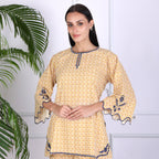 Chic Printed Co-ord Set with Scalloped Detailing – Soft Yellow
