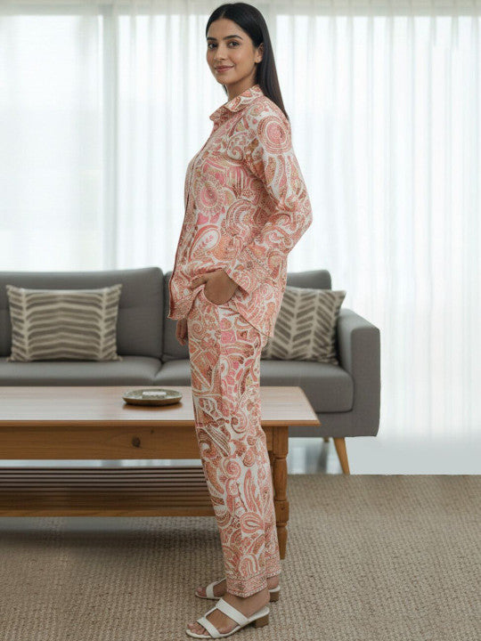 women peach printed kurta & pant set
